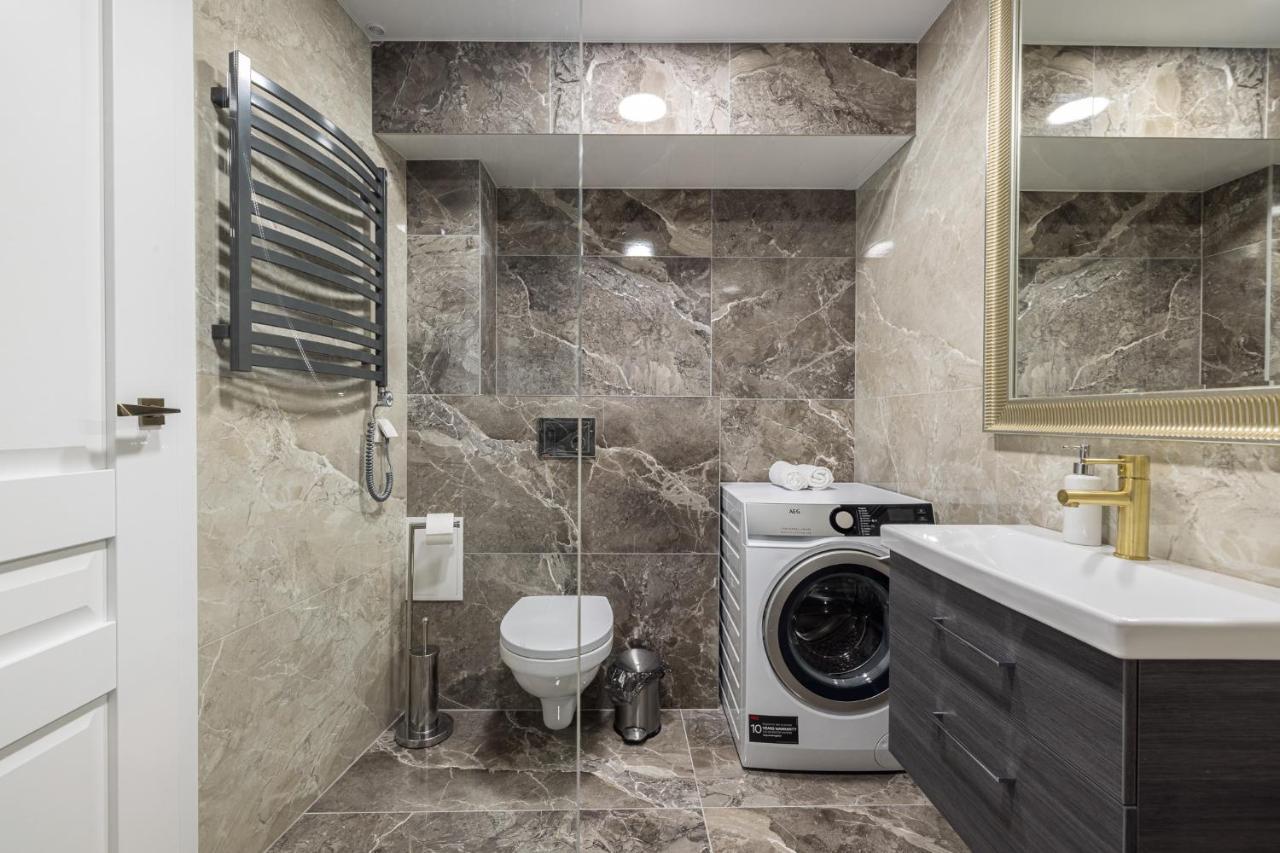 Dharma Stay Apartamentai Su Terasa Ir Vaizdu I Miesta Telšiai Dış mekan fotoğraf