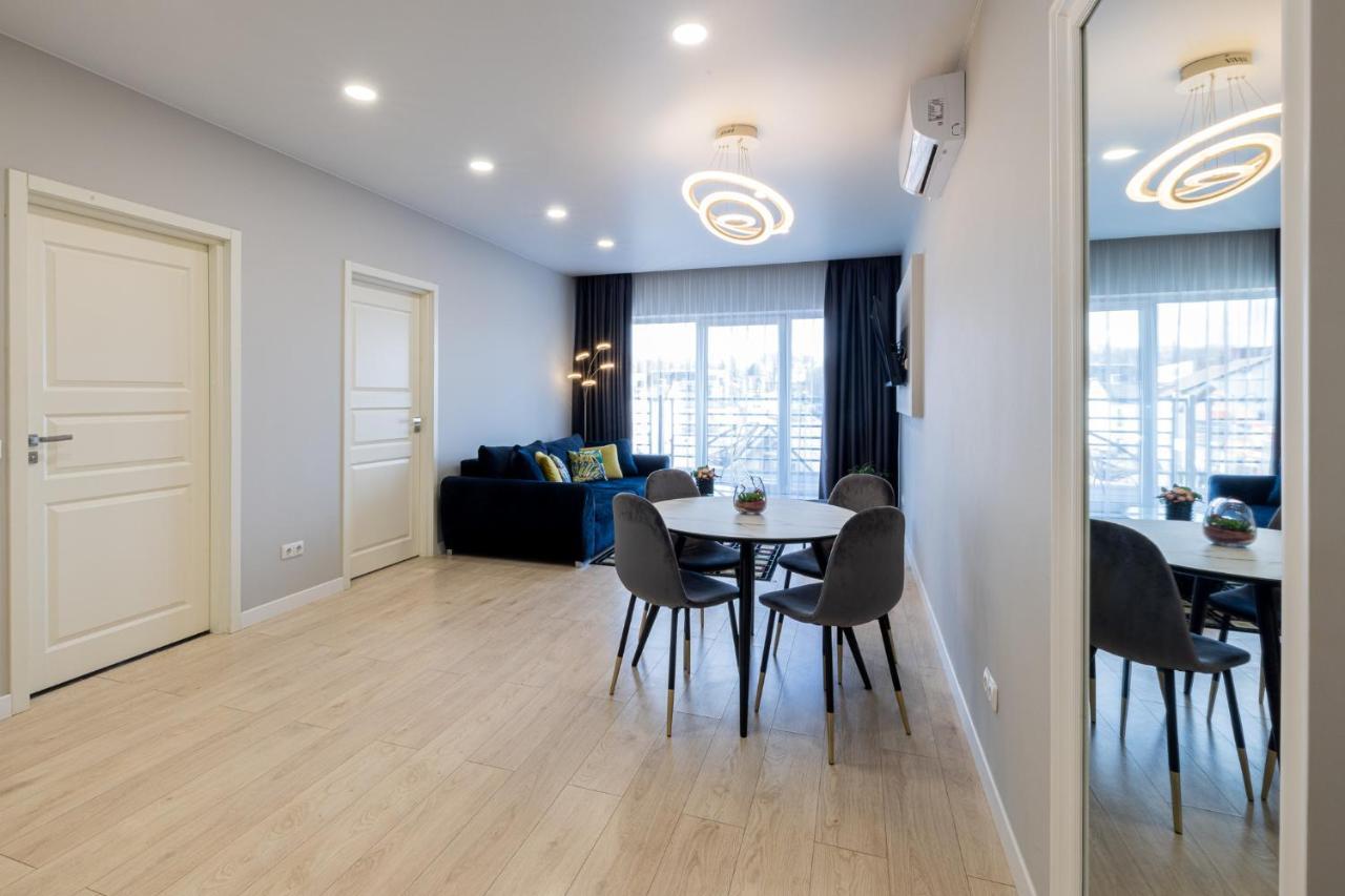 Dharma Stay Apartamentai Su Terasa Ir Vaizdu I Miesta Telšiai Dış mekan fotoğraf